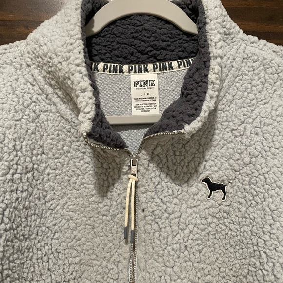 Victoria’s Secret PINK Sherpa Pullover - Picture 2 of 2
